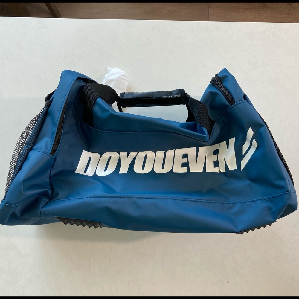 Doyoueven Performance Duffle Bag - Ocean Blue